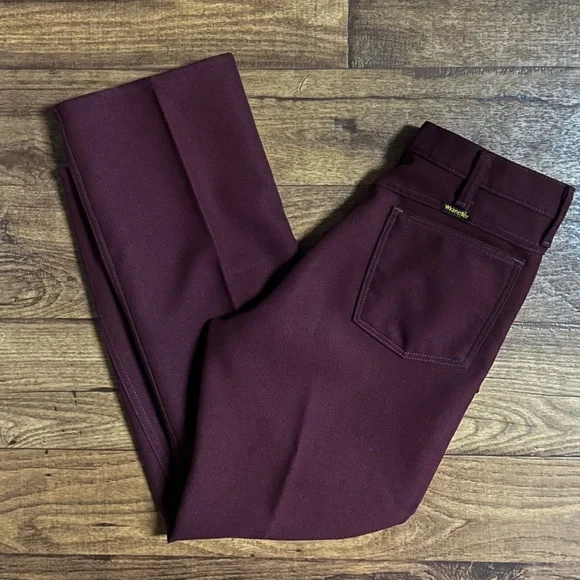 Wrangler ~ Men’s Size 35/30 ~ Vintage ~ USA ~ Burgundy ~ Bell Bottom Pants - Picture 1 of 12